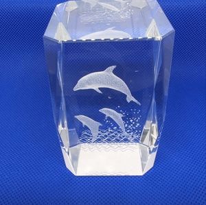 Dolphins 🐬🐬Genuine Lead Crystal Glass Cube Statue Of Engraved 3 D Clear